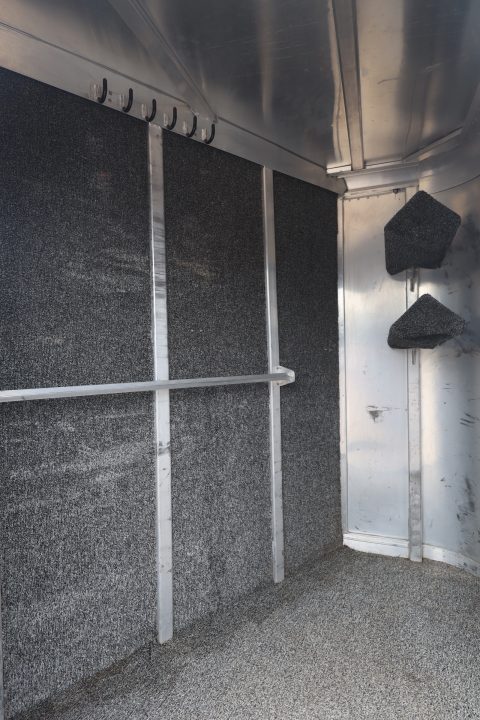 Used 1992 Featherlite Trailers 2 Horse Trailer