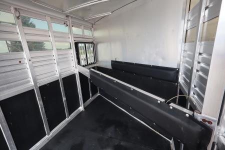 Used 1992 Featherlite Trailers 2 Horse Trailer
