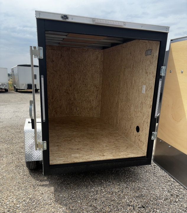 2026 Formula Trailers photo 6