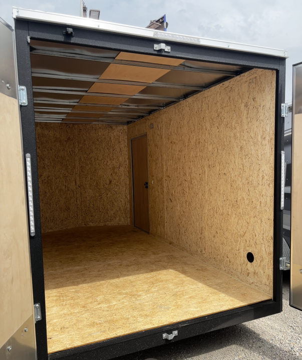 2026 Formula Trailers photo 6