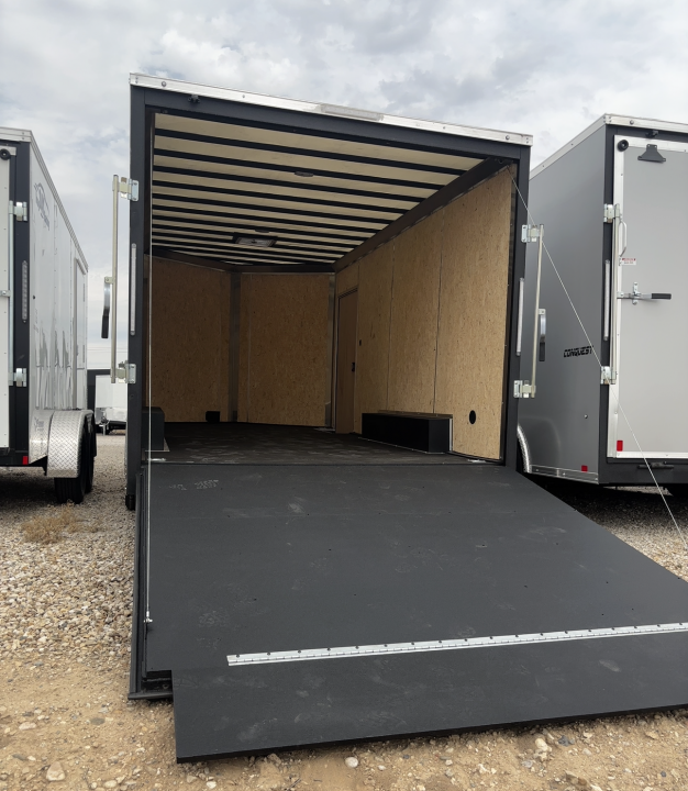 2026 Formula Trailers photo 4