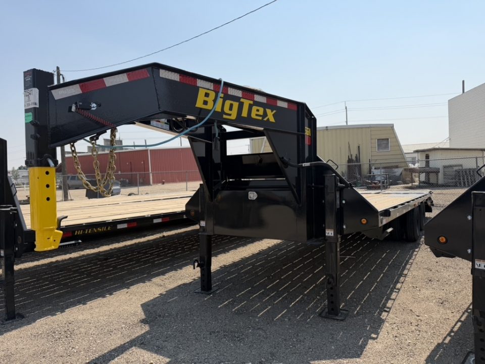 New 2025 Big Tex Trailers 20+5 GOOSENECK TRAILER 25.9K WITH MEGA RAMPS