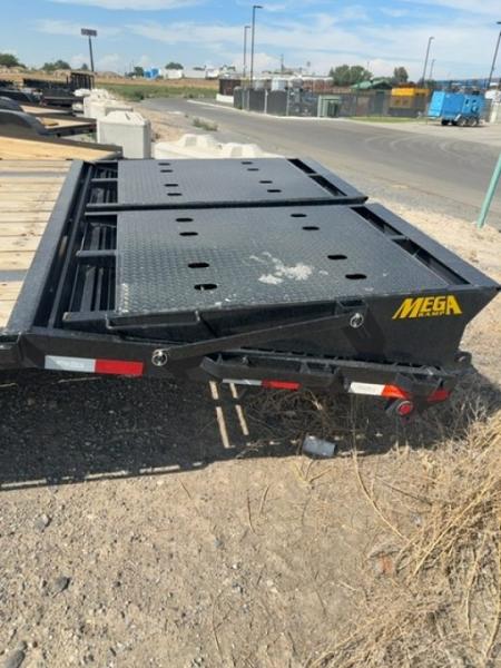 Used 2024 Big Tex Trailers 25+5 GOOSENECK TRAILER 15.9K WITH MEGA RAMPS