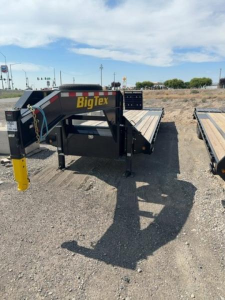 New 2025 Big Tex Trailers 25+5 GOOSENECK TRAILER 23.9K WITH MEGA RAMPS