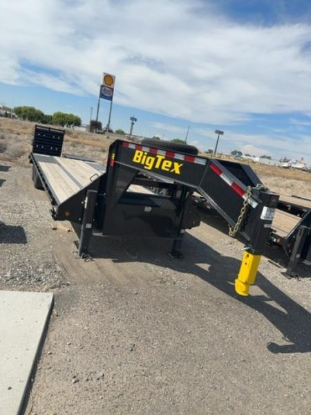 New 2025 Big Tex Trailers 25+5 GOOSENECK TRAILER 23.9K WITH MEGA RAMPS