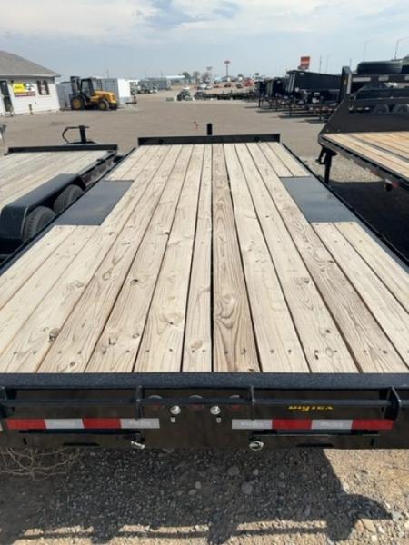 New 2025 Big Tex Trailers 8.5X20 OVER AXLE EQUIPMENT TRAILER 14K WITH SLIDE IN RAMPS