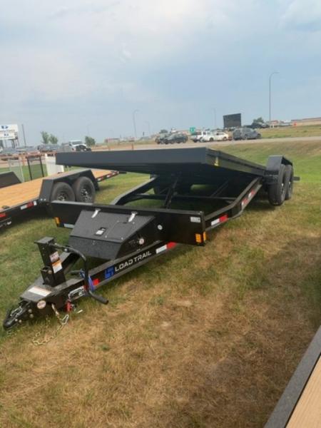 New 2026 Load Trail CH10 83 x 22 (CH8322052) Tandem 5.2K Axles Car Hauler