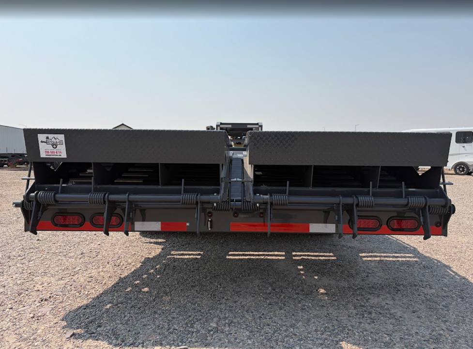 New 2027 Lamar 8X20+5 20K Gooseneck Equipment Trailer