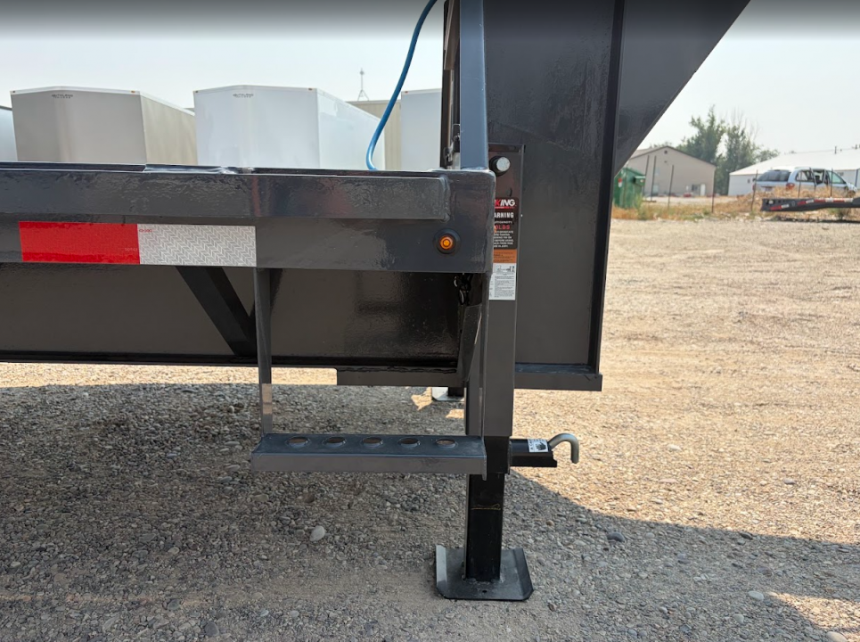 New 2027 Lamar 8X20+5 20K Gooseneck Equipment Trailer