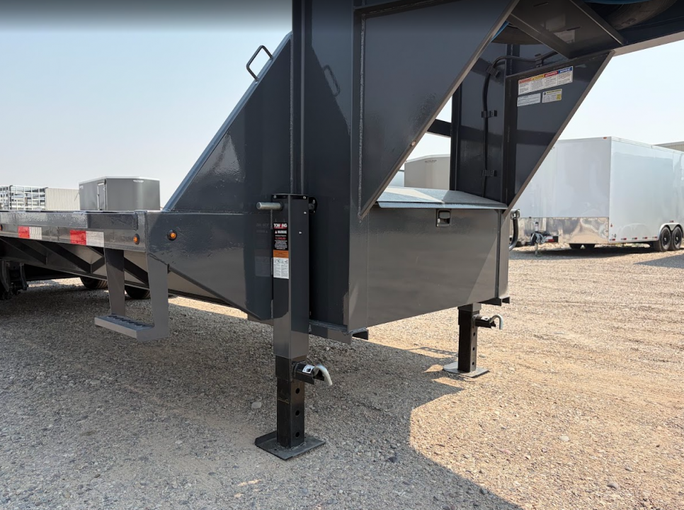 New 2027 Lamar 8X20+5 20K Gooseneck Equipment Trailer