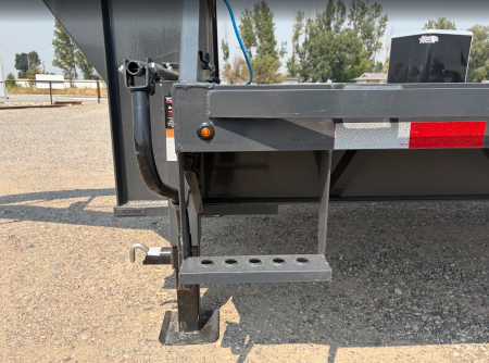New 2027 Lamar 8X20+5 20K Gooseneck Equipment Trailer