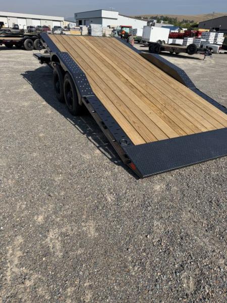 New 2026 Diamond C Trailers HXD210L22X102-PRO Extra Wide Tilt Trailer
