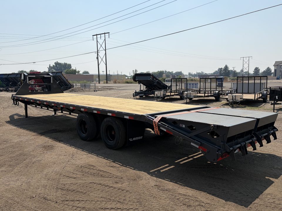 New 2027 Lamar 8X27+5 24K Gooseneck Equipment Trailer