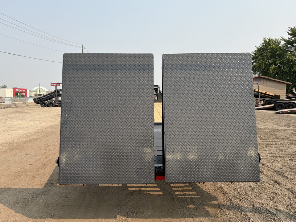 New 2027 Lamar 8X27+5 24K Gooseneck Equipment Trailer