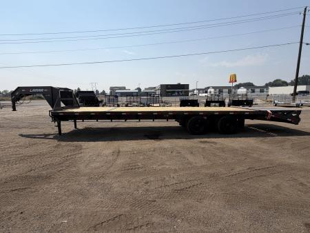 New 2027 Lamar 8X27+5 24K Gooseneck Equipment Trailer