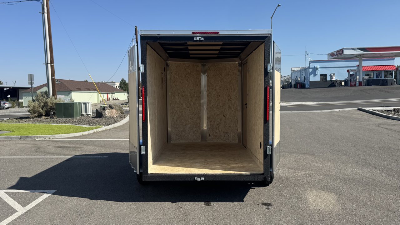 New 2027 Look Trailers 6 x 10 ST DLX Flat Top V-Nose 3K Cargo / Enclosed Trailer