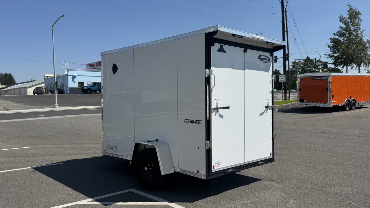New 2027 Formula Trailers 6 x 10 Conquest SE Flat Top Sloped V-Nose 3K Cargo / Enclosed Trailer