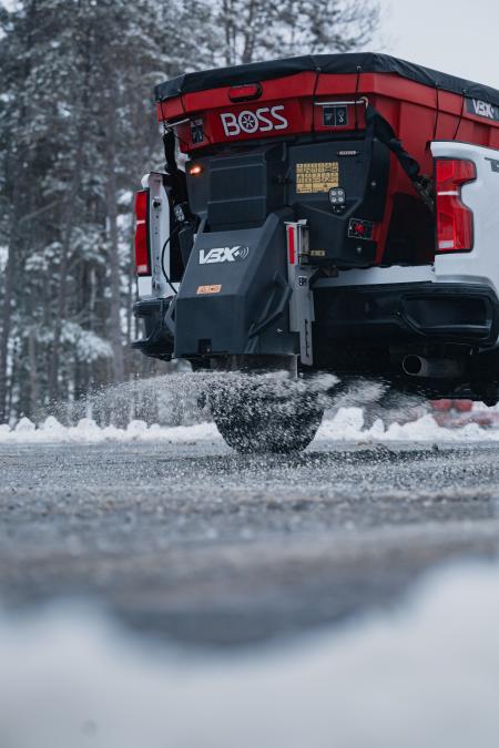New 2026 BOSS VBX+ 2 Yard Pintle Salt Spreader
