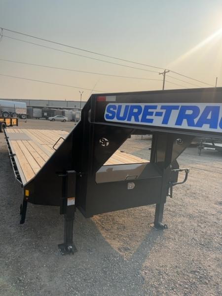 New 2026 Sure-Trac 8.5 X 25 HD LOW PROFILE DECKOVER FLATBED GN Gooseneck Bodies