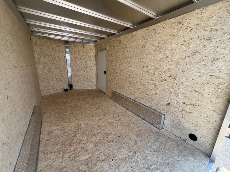 2027 E-Z Hauler XLT photo 9
