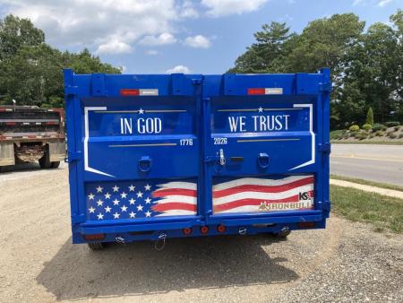 New 2027 Iron Bull DWB8316082 America 250 Series Dump Trailer /Hyd Jack / Wireless Remote / Solar Panel / 48" High Sides / 2-8k Electric Brake Axles / Tarp / Alum Ramps / Combo Gate / Powder Coat Blue