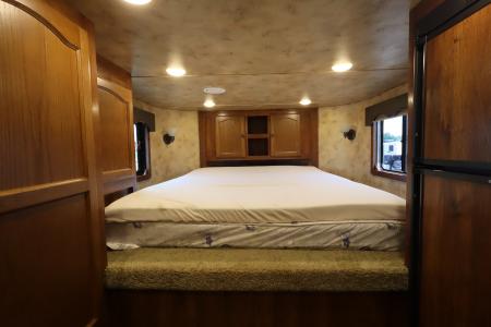 Used 2016 Lakota 3 Horse LQ Trailer