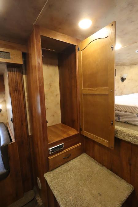 Used 2016 Lakota 3 Horse LQ Trailer