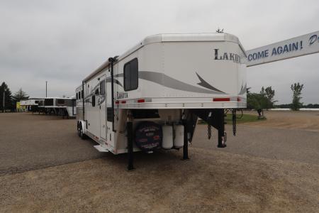 Used 2016 Lakota 3 Horse LQ Trailer