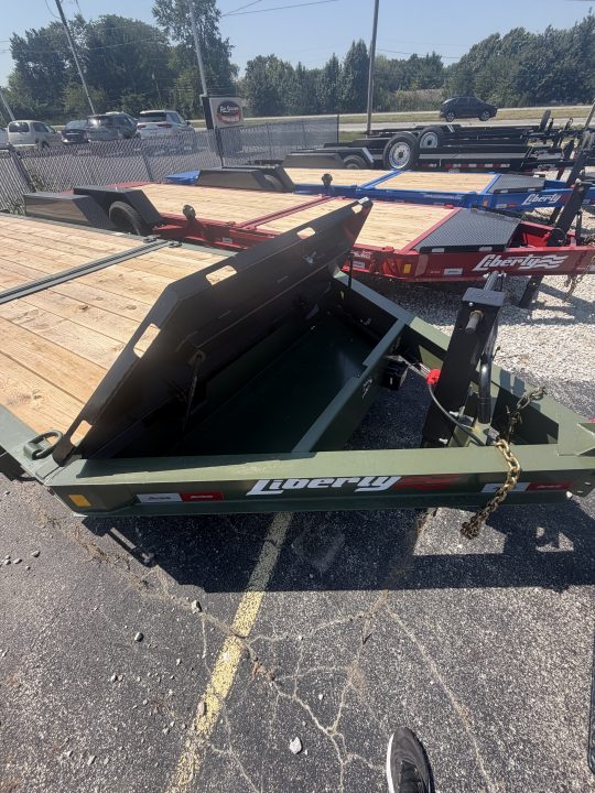 2026 7×22 Tilt Trailer photo 4