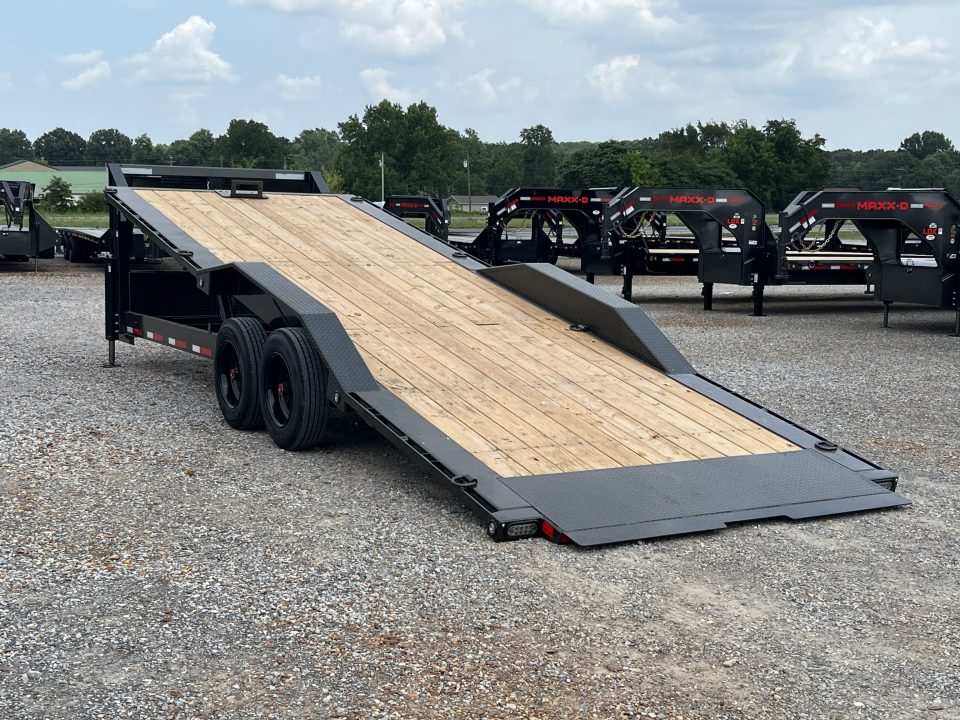 New 2027 MAXX-D 102"X24' 18K Gooseneck Power Tilt Trailer