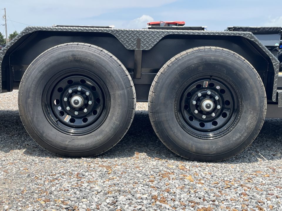 New 2027 MAXXD 83" X 22' 14K I-BEAM Tilt Equipment Trailer *ALL NEW*