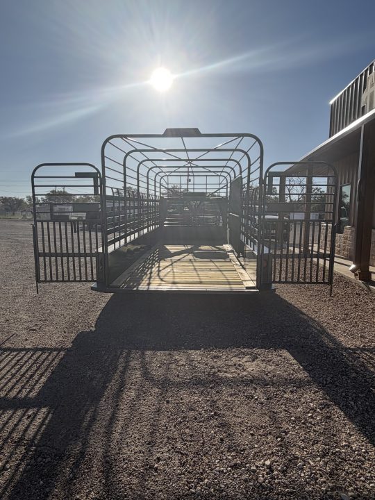 New 2026 Gooseneck Trailer MFG BAR TOP Stock / Stock Combo Trailer