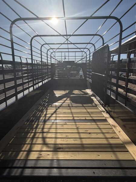 New 2026 Gooseneck Trailer MFG BAR TOP Stock / Stock Combo Trailer
