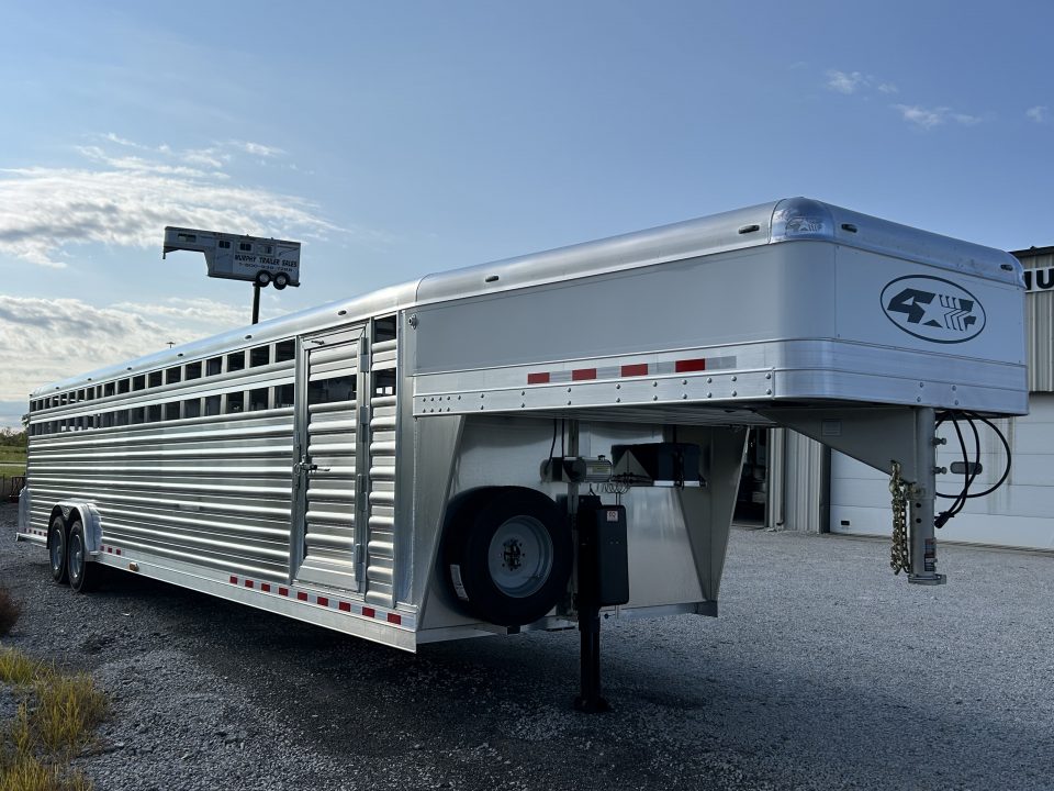 2027 8×34 Horse Livestock Trailer photo 2