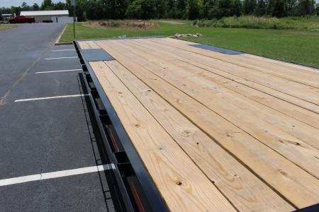 New 2027 Top Hat 102"X24' DECKOVER EQUIPMENT Tilt Trailer