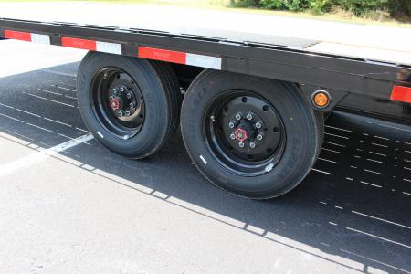 New 2027 Top Hat 102"X24' DECKOVER EQUIPMENT Tilt Trailer