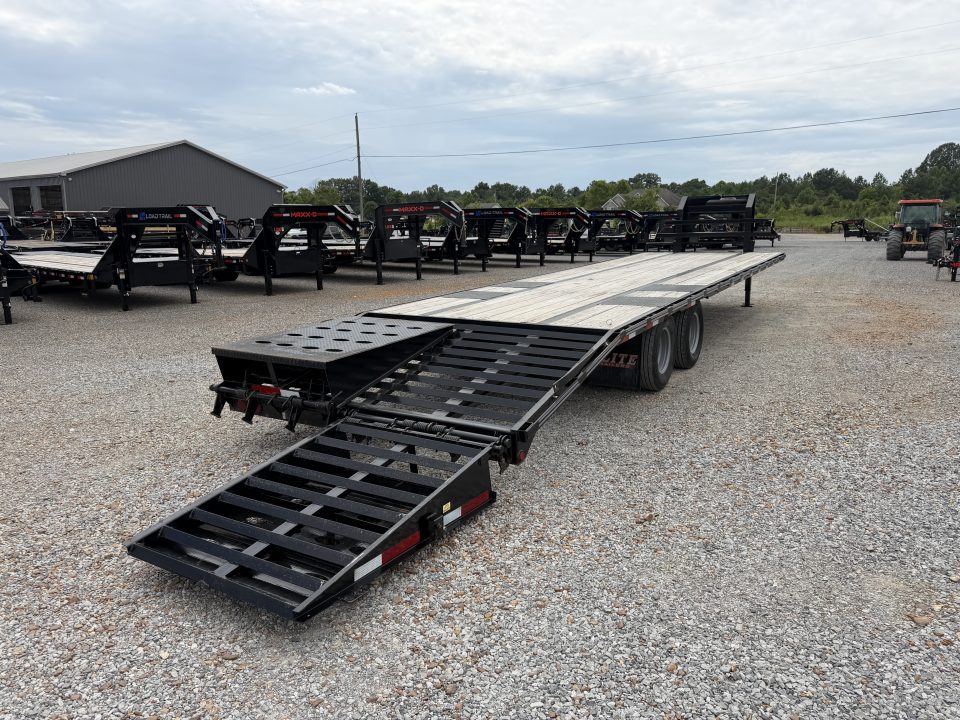 Used 2019 Elite 102"X32' 22.5K GVWR Gooseneck Flatbed Trailer