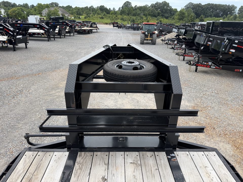 Used 2019 Elite 102"X32' 22.5K GVWR Gooseneck Flatbed Trailer