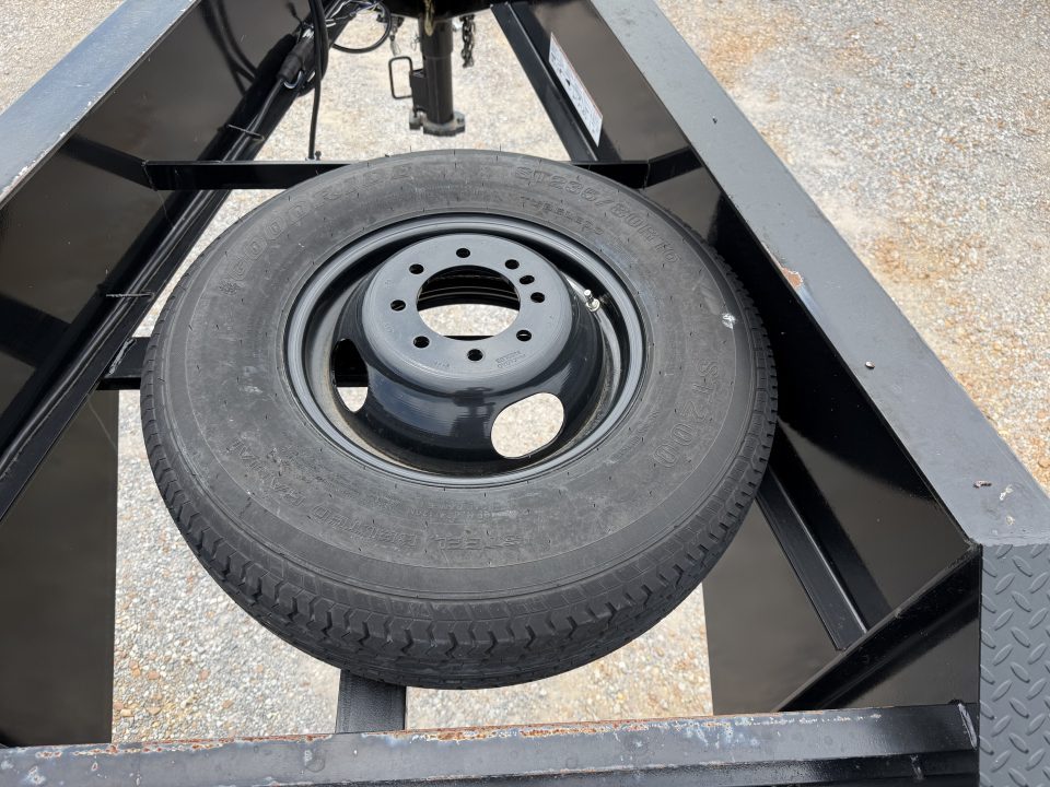 Used 2019 Elite 102"X32' 22.5K GVWR Gooseneck Flatbed Trailer