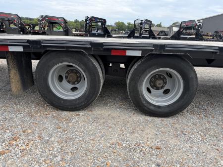 Used 2019 Elite 102"X32' 22.5K GVWR Gooseneck Flatbed Trailer