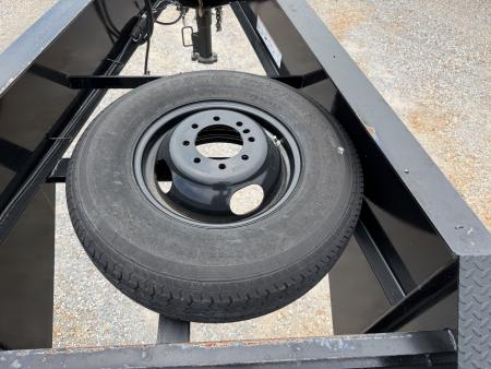 Used 2019 Elite 102"X32' 22.5K GVWR Gooseneck Flatbed Trailer