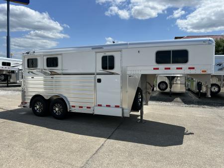 Used 2020 4-Star Trailers 2 Horse Deluxe Slant Load Horse Trailer