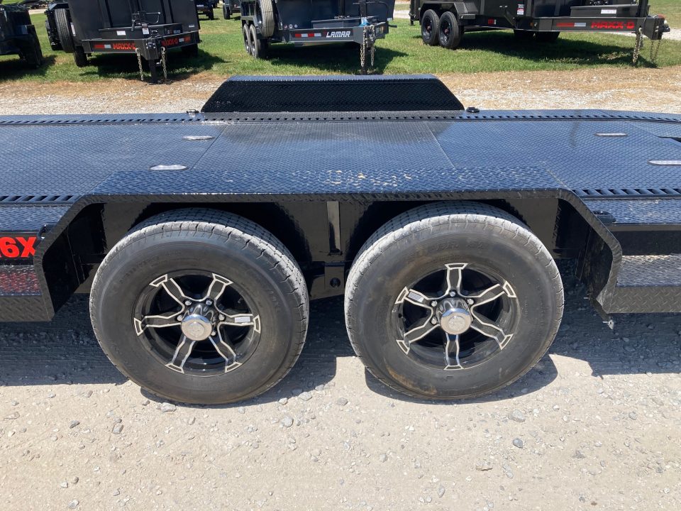 New 2027 MAXX-D 83X24 TANDEM 9.9K CARHAULER W/ ROCK SHIELD, IN FLOOR LIGHTS, ETRAC & TOOL BOX Car Hauler