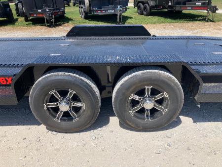 New 2027 MAXX-D 83X24 TANDEM 9.9K CARHAULER W/ ROCK SHIELD, IN FLOOR LIGHTS, ETRAC & TOOL BOX Car Hauler