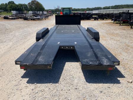 New 2027 MAXX-D 83X24 TANDEM 9.9K CARHAULER W/ ROCK SHIELD, IN FLOOR LIGHTS, ETRAC & TOOL BOX Car Hauler