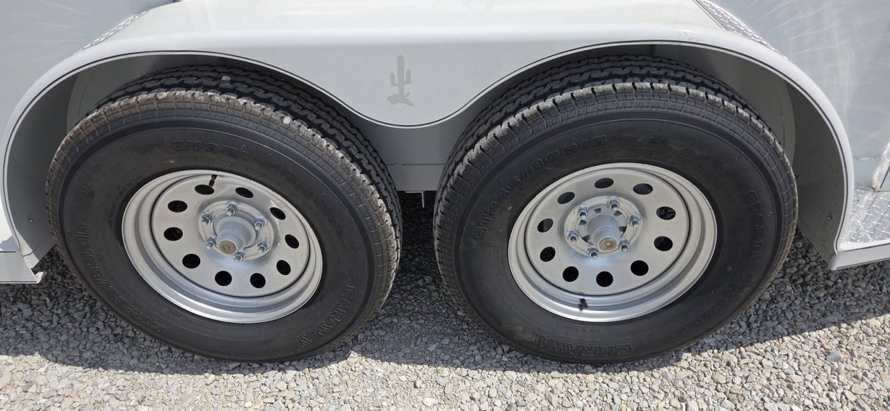 New 2026 Maxwell BrushPopper Slant 3 Horse Trailer