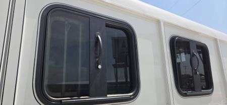 New 2026 Maxwell BrushPopper Slant 3 Horse Trailer