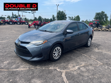 Used 2017 Toyota Corolla LE Car