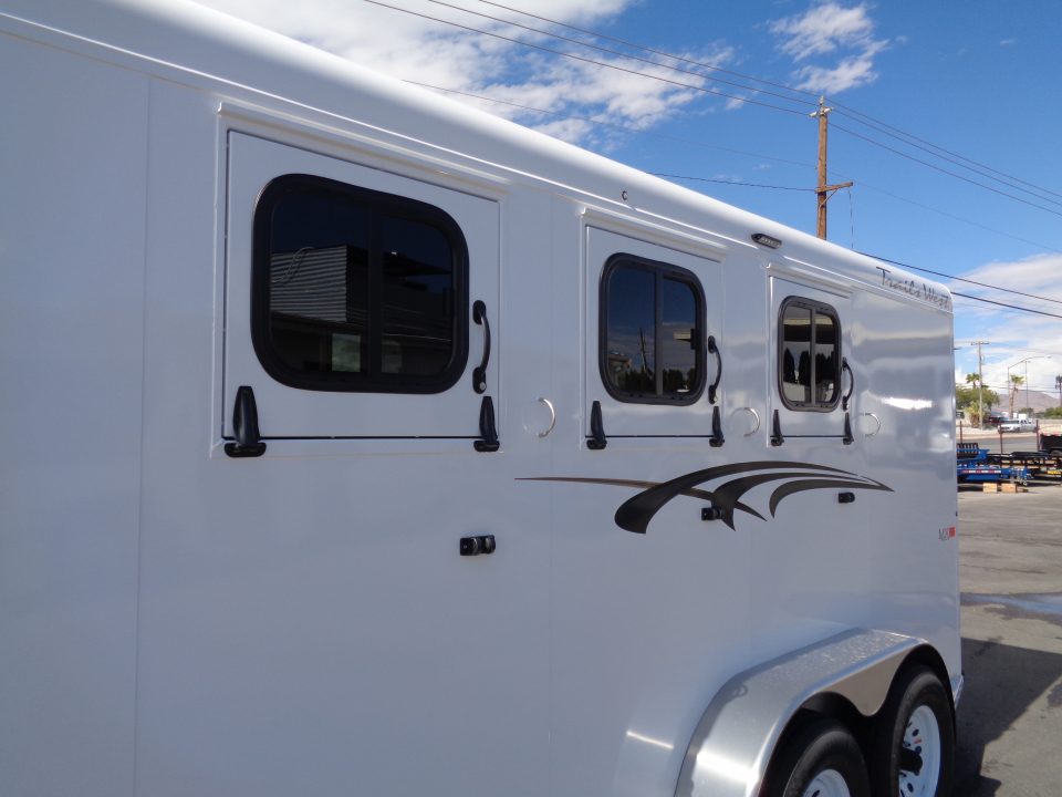 New 2027 Trails West * ADVENTURE MX GN 3-H * 3-Horse Slant Load Gooseneck Horse Trailer