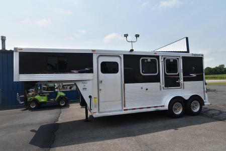 Used 1999 Soft Touch 2 Horse Horse Trailer